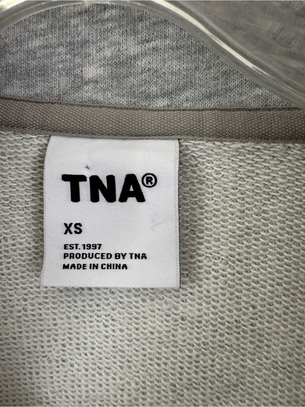 Aritzia TNA Cozy Fleece Perfect 1/4 Zip Cropped Sweatshirt Women's XS Grey - Picture 11 of 12